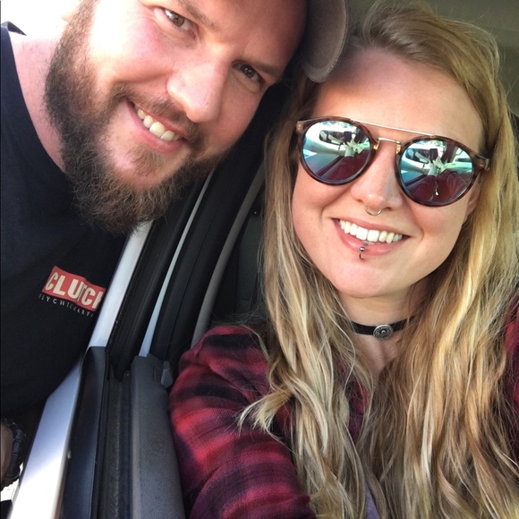 Meet your Posher, Ashley - Picture 1 of 1